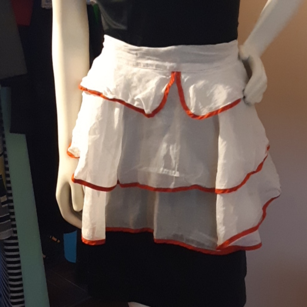 Vintage 1950s White Ruffled Apron